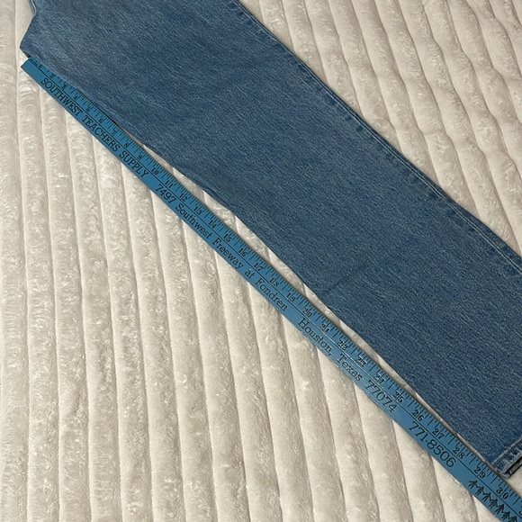 Abercrombie & Fitch The ‘90s Straight Ultra High Rise Jean | Size 26 2 Regular - Picture 7 of 7